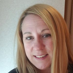 Meet your Posher, Angie